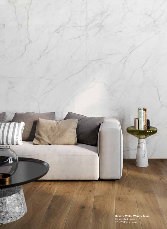 120x280 serisinden CALACATTA CALDİA yüzey detayı